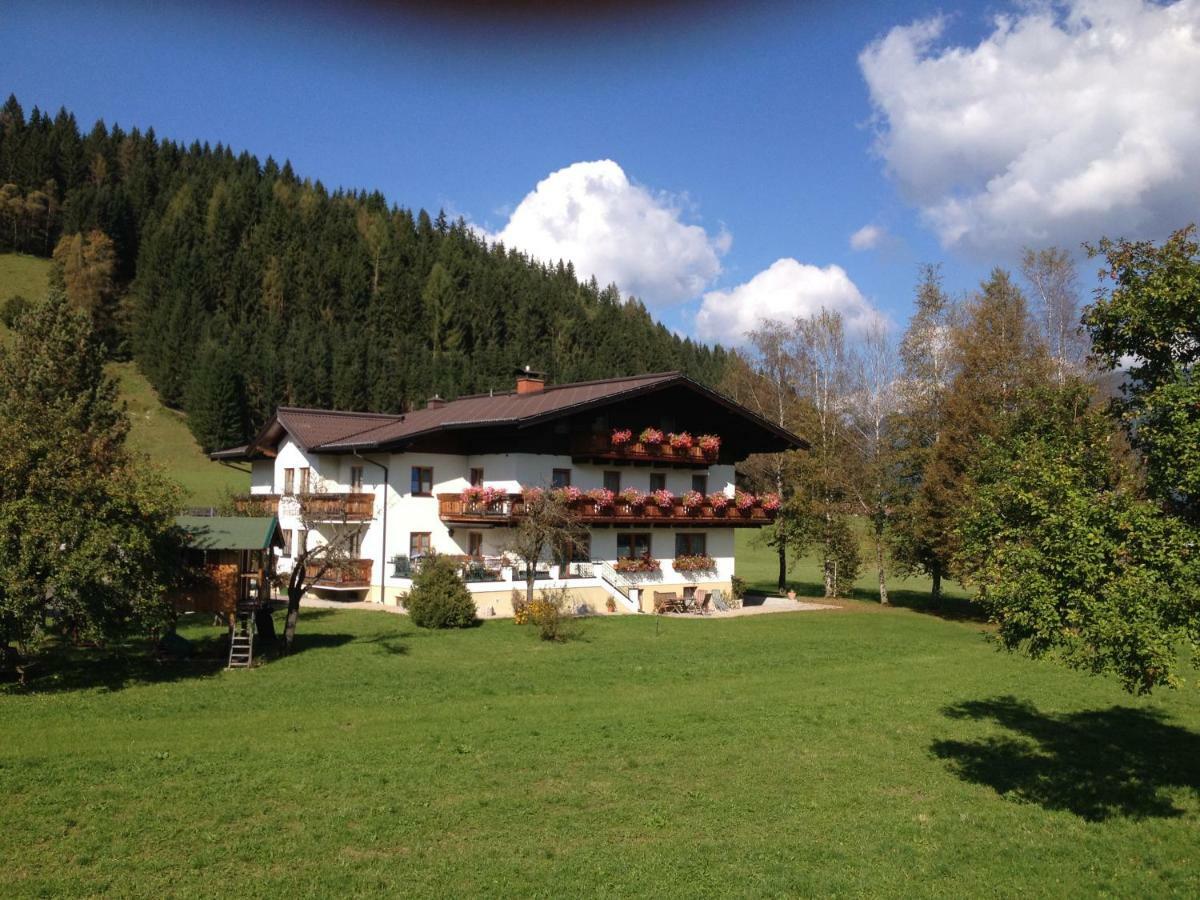 Scharfetthof Villa Flachau Exterior photo